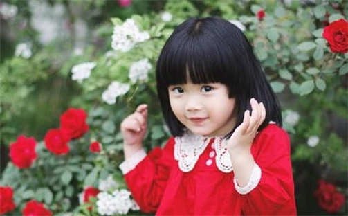 林姓女孩才华横溢名字精选307个，好听有寓意