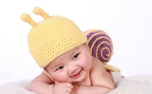 张姓男宝宝名字精选：2026年04月22日生辰八字起名技巧