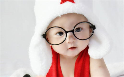 给陈姓男生宝宝起名必看：415个阳光活泼的好名字